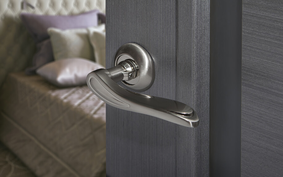 Handshake Door Knob
