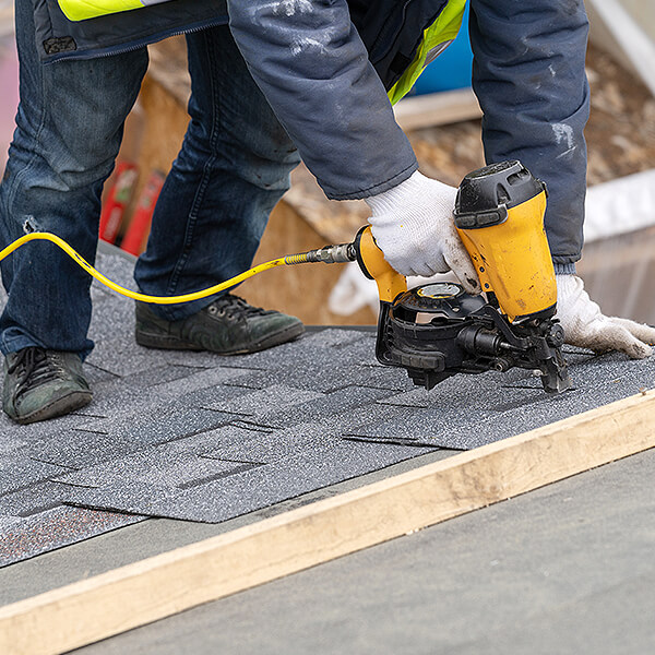 Fitting EPDM Roofing