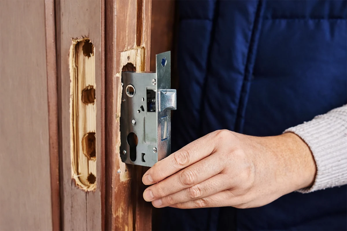 Replacing a Mortice Lock