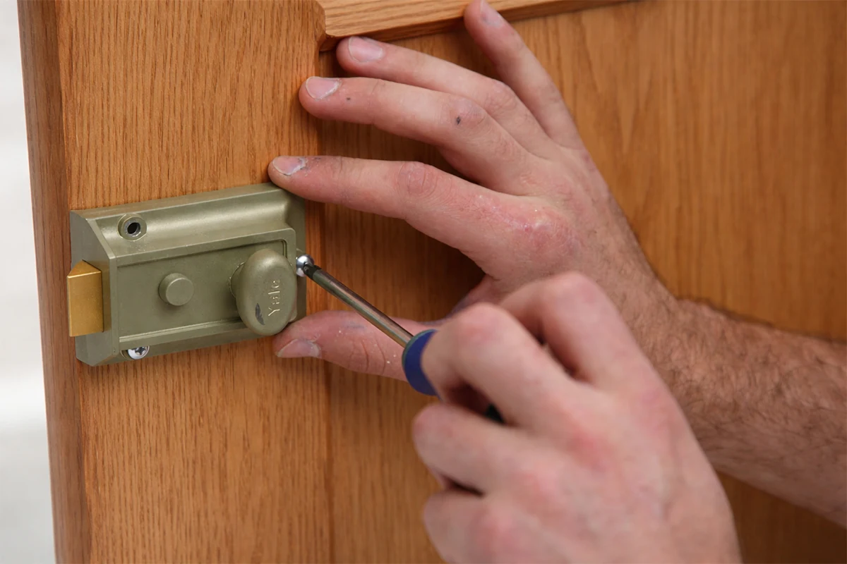 Replacing a Nightlatch Cylinder