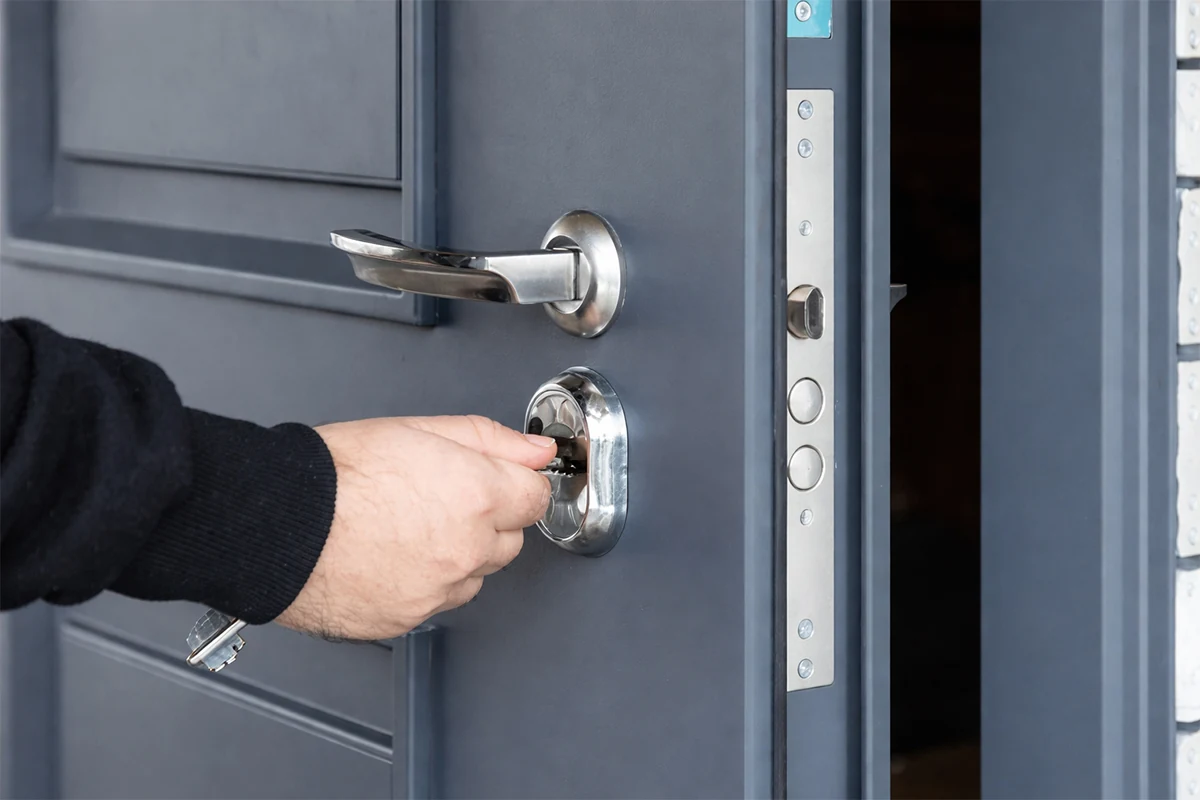 Replacing a Multipoint (uPVC/Composite) Door Lock